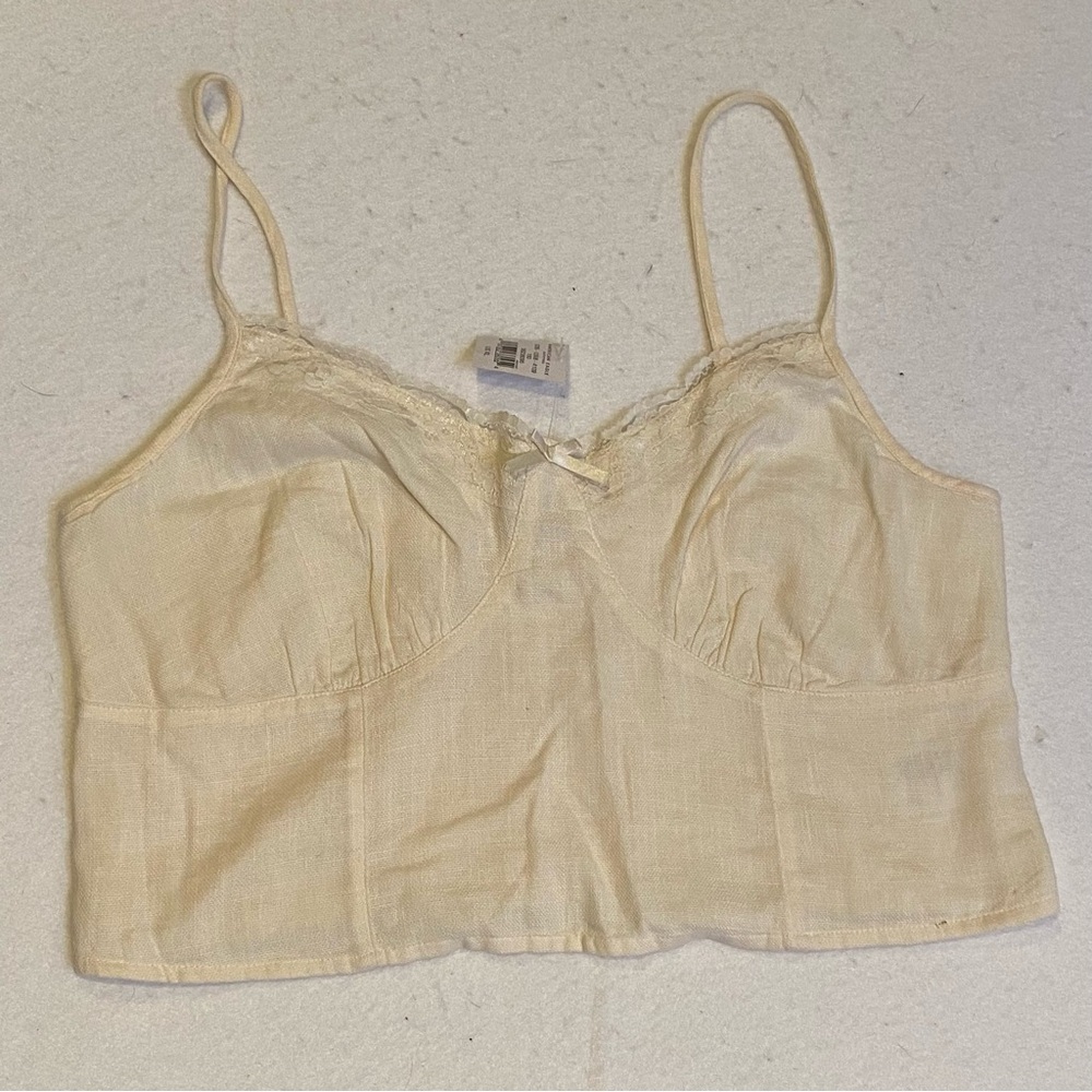 American Eagle Lace Crop Top